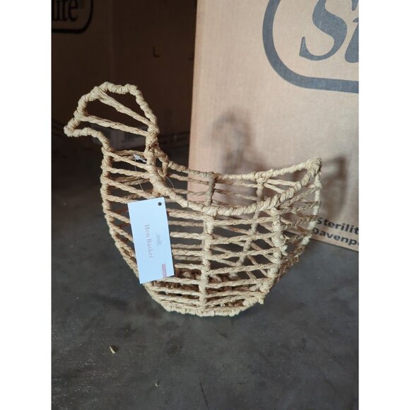 Target Bullseye Playground Hen Chicken Egg Basket - Picture 1 of 8